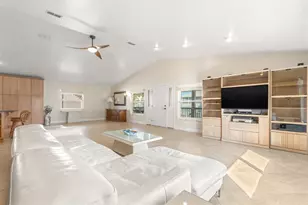 56 Ocean St, Palm Coast, FL 32137 - Photo 11