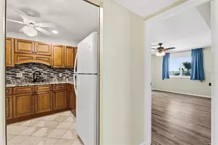 925 N Halifax Ave, Daytona Beach, FL 32118 - Photo 9