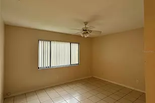 60 Farmsworth Dr, Palm Coast, FL 32137 - Photo 5