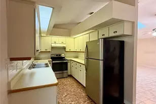 60 Farmsworth Dr, Palm Coast, FL 32137 - Photo 3