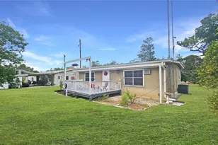 11455 SE Hwy 464C, Ocklawaha, FL 32179 - Photo 5