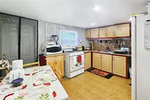 11455 SE Hwy 464C, Ocklawaha, FL 32179 - Photo 15