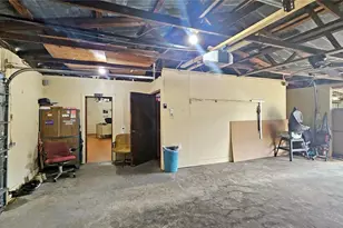 11455 SE Hwy 464C, Ocklawaha, FL 32179 - Photo 33