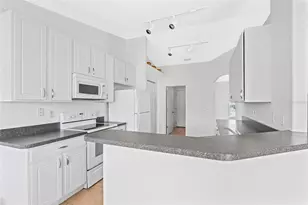 14 Lamoyne Ln, Palm Coast, FL 32137 - Photo 17