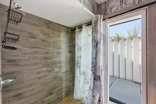 2 Clarendon Ct S, Palm Coast, FL 32137 - Photo 15