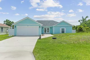 77 Aloha Cir, Saint Augustine, FL 32080 - Photo 1