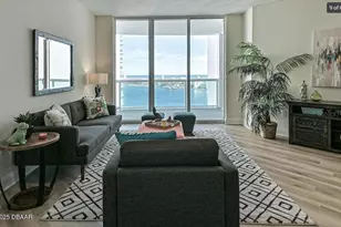 231 Riverside Dr, Daytona Beach, FL 32117 - Photo 9