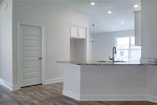 15 Roxton Ln, Palm Coast, FL 32164 - Photo 5