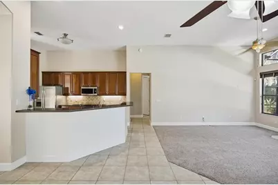 23 N Village Parkway, Palm Coast, FL 32137 - Photo 9