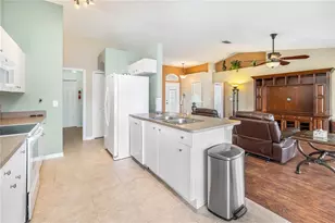 6820 Amici Ct, Port Orange, FL 32128 - Photo 9