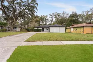 11682 Tyndel Creek Dr, Jacksonville, FL 32223 - Photo 5