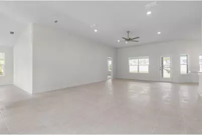 128 Bird Of Paradise Drive, Palm Coast, FL 32137 - Photo 5