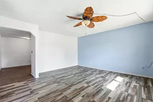 205 E Holly Dr, Orange City, FL 32763 - Photo 5