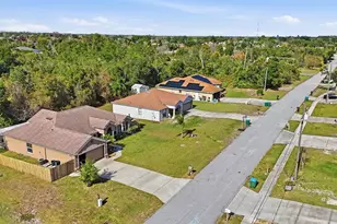 2450 Walkertown Ave, Deltona, FL 32725 - Photo 41