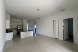 15 Regent Ln, Palm Coast, FL 32164 - Photo 3