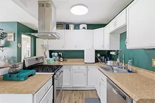 1532 Zinnia Dr, Deltona, FL 32725 - Photo 11