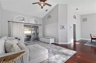 2 Wellesley Ln, Palm Coast, FL 32164 - Photo 7