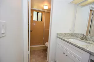 11 Surrey Ct, Palm Coast, FL 32137 - Photo 21