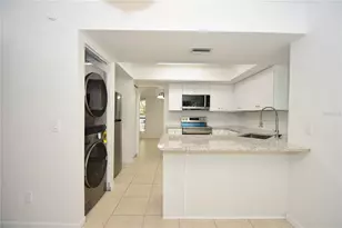 11 Surrey Ct, Palm Coast, FL 32137 - Photo 9