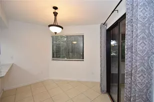 11 Surrey Ct, Palm Coast, FL 32137 - Photo 13