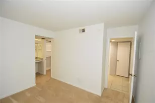 11 Surrey Ct, Palm Coast, FL 32137 - Photo 19