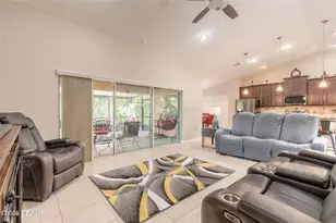 11 Robin Pl, Palm Coast, FL 32164 - Photo 13