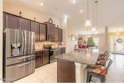 11 Robin Place, Palm Coast, FL 32164 - Photo 7