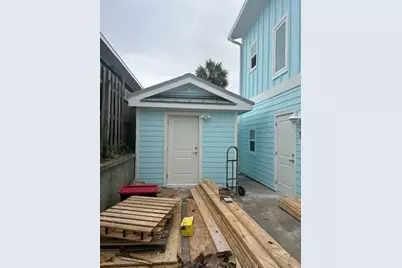 209 S 2nd Street #1, Flagler Beach, FL 32136 - Photo 3