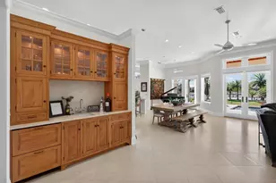 7 Capri Ct, Palm Coast, FL 32137 - Photo 9