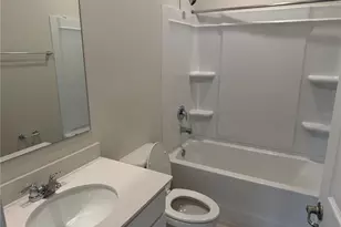 19 Pine Crest Ln, Palm Coast, FL 32164 - Photo 5