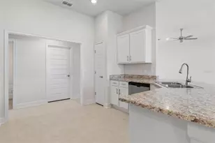 52 Undershire Path, Palm Coast, FL 32164 - Photo 15