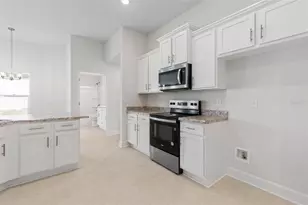 52 Undershire Path, Palm Coast, FL 32164 - Photo 17