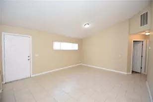 27 Bunker View Dr, Palm Coast, FL 32137 - Photo 11