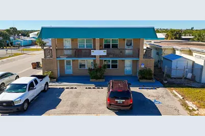 212 S Daytona Avenue #2, Flagler Beach, FL 32136 - Photo 3
