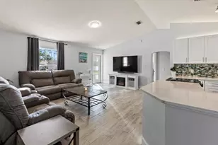 29 Port Royal Dr, Palm Coast, FL 32164 - Photo 19