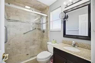 10 Castle Ct, Palm Coast, FL 32137 - Photo 49