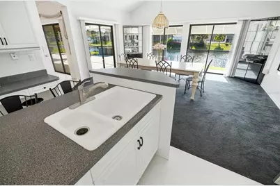 10 Castle Court, Palm Coast, FL 32137 - Photo 29