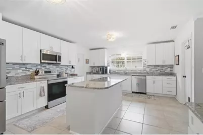 27 Burning Bush Drive, Palm Coast, FL 32137 - Photo 3