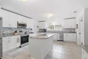 27 Burning Bush Dr, Palm Coast, FL 32137 - Photo 3