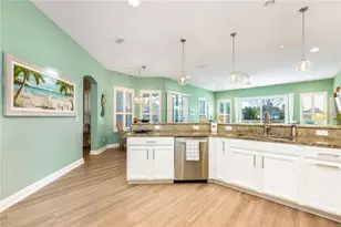 273 Parkwood Cir, Saint Augustine, FL 32086 - Photo 3