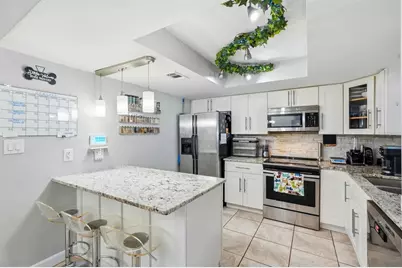 934 Wilmington Drive, Deltona, FL 32725 - Photo 9