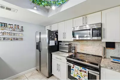 934 Wilmington Drive, Deltona, FL 32725 - Photo 11