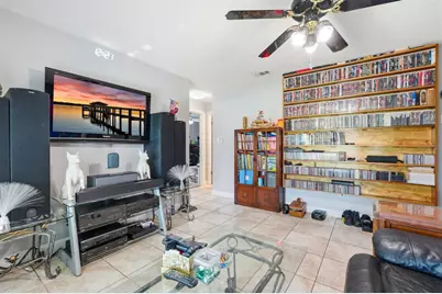 934 Wilmington Drive, Deltona, FL 32725 - Photo 15