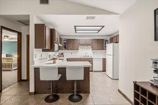 475 Lazy Z Ln, Oak Hill, FL 32759 - Photo 29