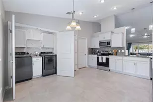 27 Postman Ln, Palm Coast, FL 32164 - Photo 15