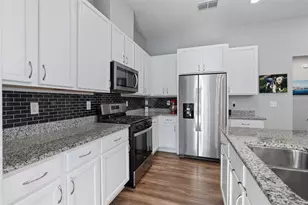 48 Waverly Ln, Palm Coast, FL 32164 - Photo 9