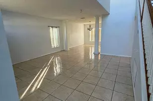 401 Bloomfield Dr, Kissimmee, FL 34758 - Photo 9