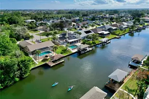 17 Coleridge Ct, Palm Coast, FL 32137 - Photo 7