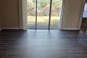 35 Rosepetal Ln, Palm Coast, FL 32164 - Photo 9