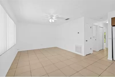 2258 S Daytona Avenue #B, Flagler Beach, FL 32136 - Photo 3